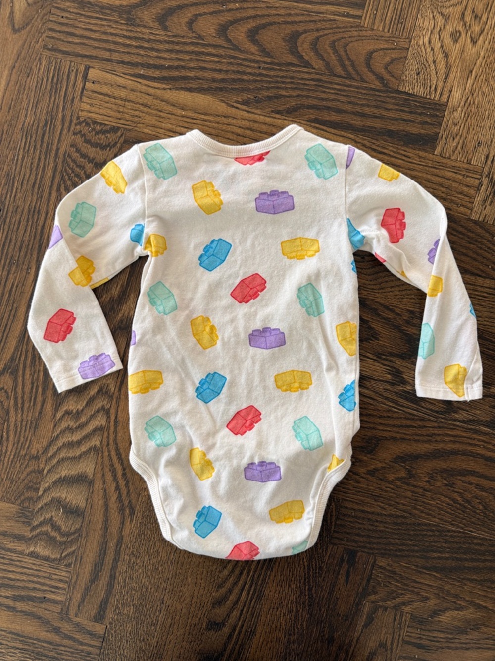 H&M Lego Duplo Patterned Long-Sleeved Baby One-Piece Bodysuit Size 18 Months - Picture 9 of 10